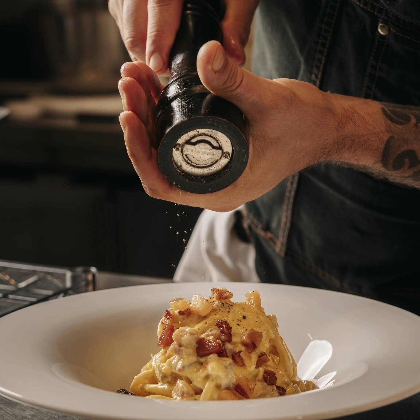 pasta-carbonara-pepe-macinato-fresco-i-morosetti Pasta alla carbonara con pepe macinato fresco al ristorante I Morosetti Verona