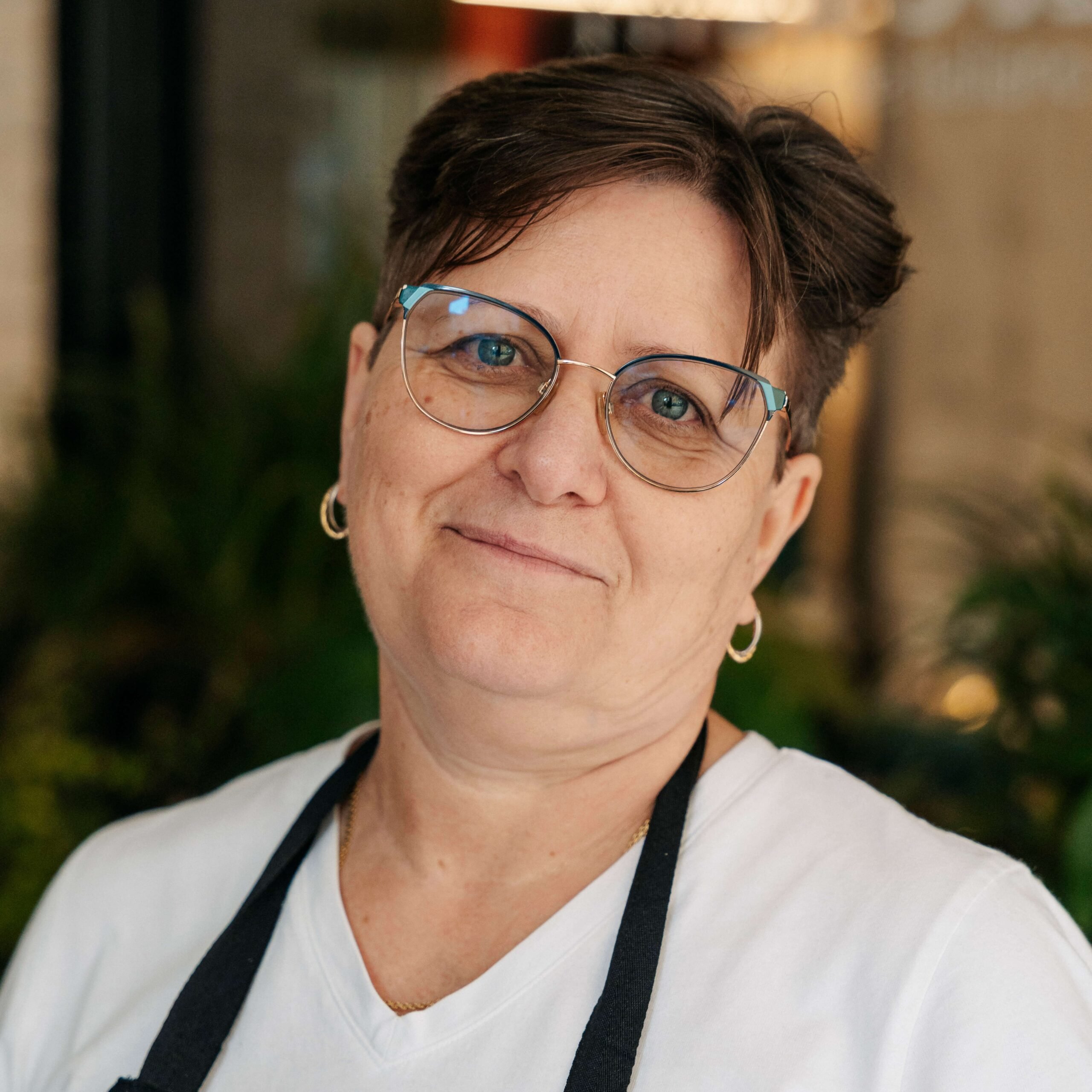 Ritratto Michela - staff de I Morosetti Ritratto di donna, Michela, lavora in cucina de I Morosetti